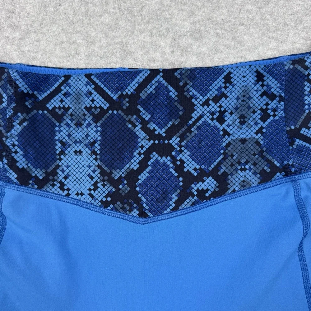 Lululemon Leggings Sz 12 All The Right Places Crop Pipe Dream Blue ziggy Snake